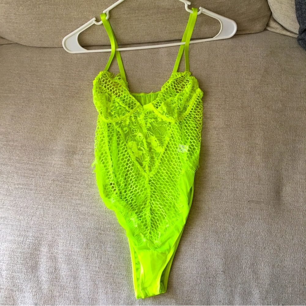 🟦Women’s Neon Yellow Sexy Fishnet/Sheer Lingerie